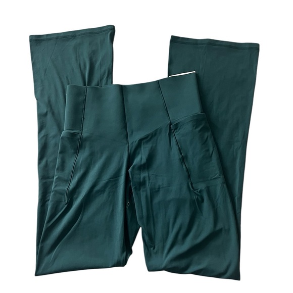 bnwt aerie offline real me xtra bootcut dark green yoga leggings with pockets - Picture 3 of 7